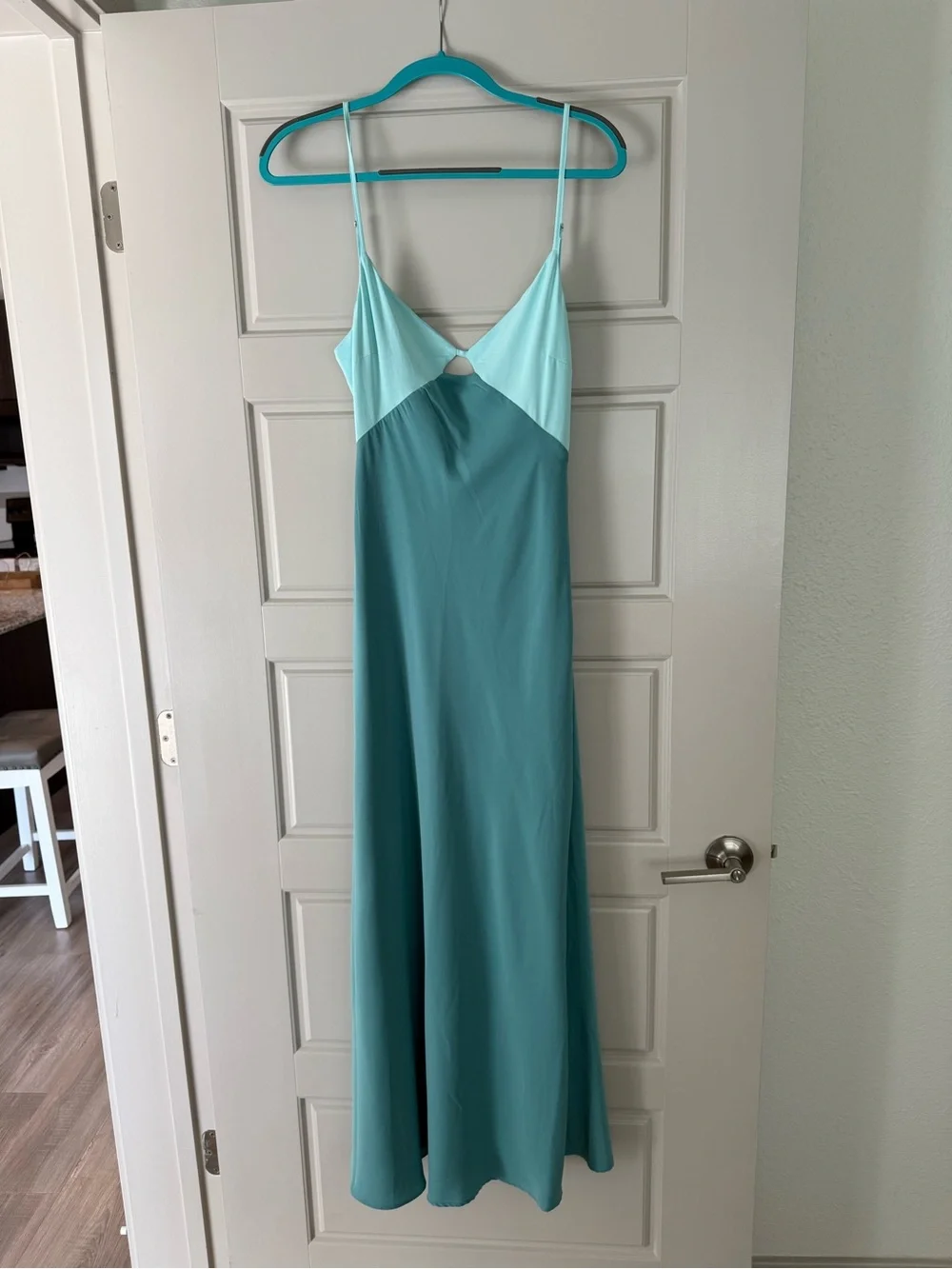 Abercrombie Women’s Two-Tone Teal Slip Dress - Never worn